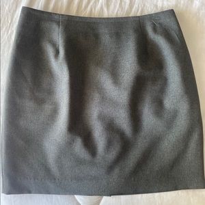 REQUIREMENTS | Gray Skirt